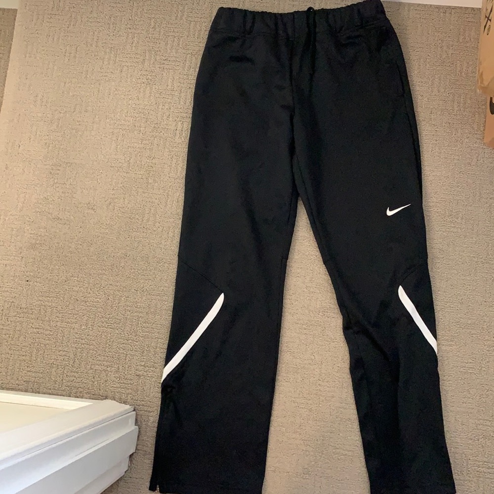 Nike sweatpants black and white